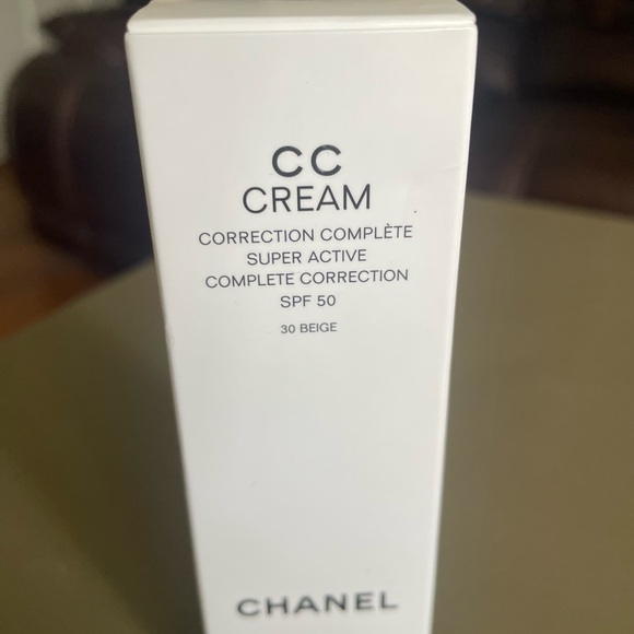 CHANEL CC Cream White Skincare - Picture 1 of 4